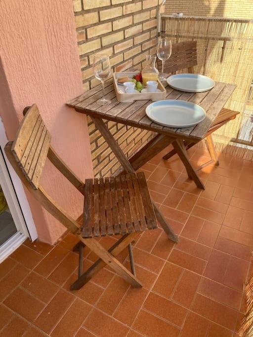 Coqueto Apartamento De Playa Con Piscina Y Terraza Valencia Ngoại thất bức ảnh