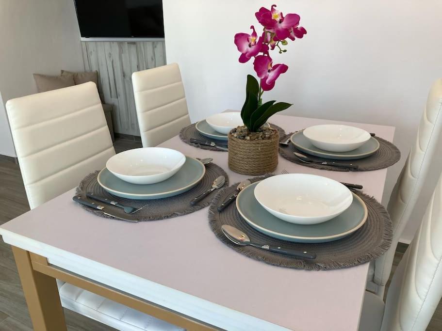Coqueto Apartamento De Playa Con Piscina Y Terraza Valencia Ngoại thất bức ảnh